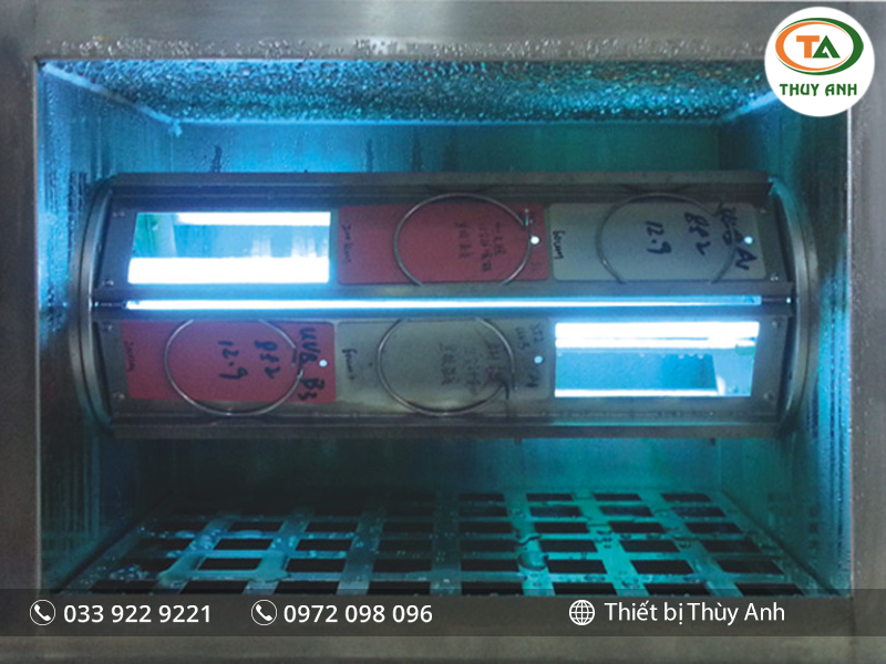 Tủ lão hóa UV BGD 852 Trung Quốc
